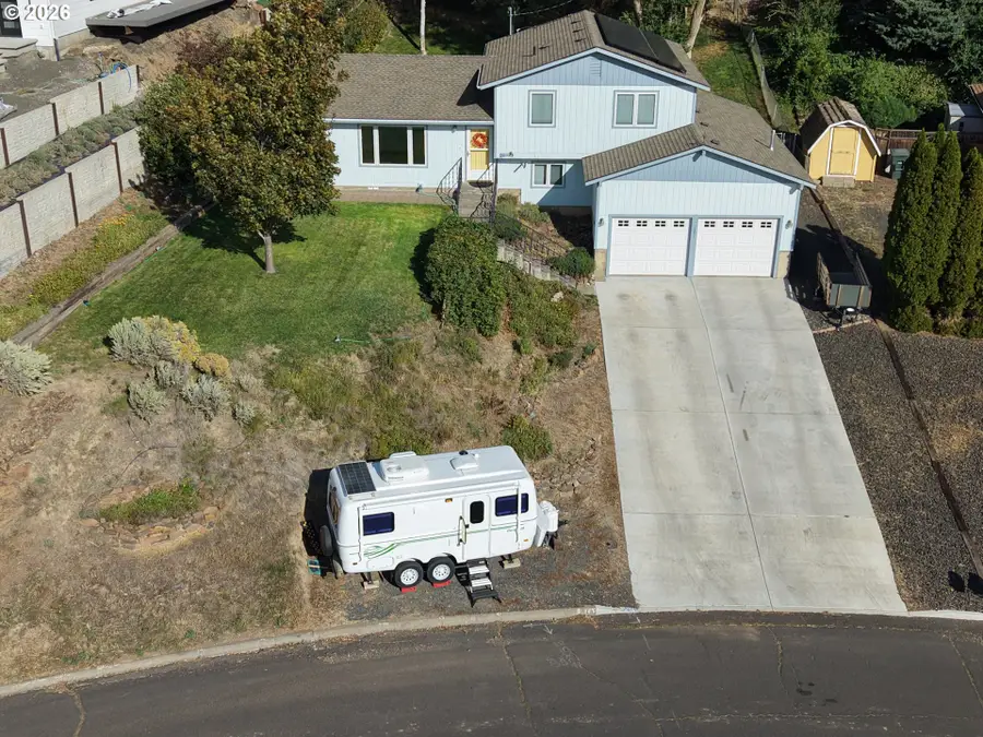 1321 NW Horn Ave, Pendleton, OR 97801 - #2