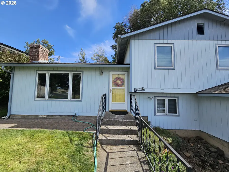 1321 NW Horn Ave, Pendleton, OR 97801 - #3