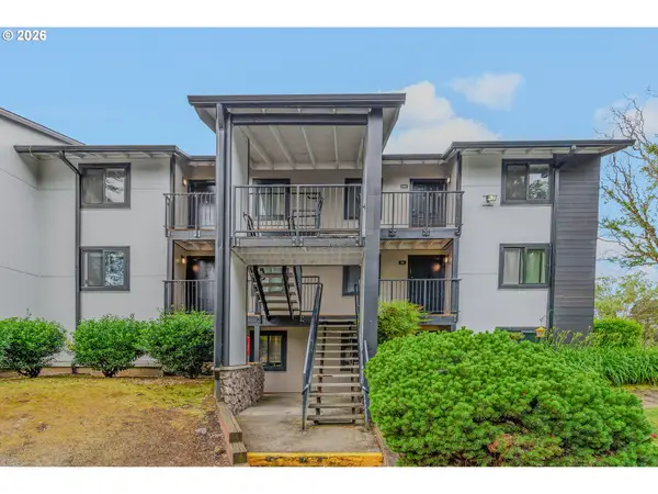 14095 SW Walker Rd #95, Beaverton, OR 97005