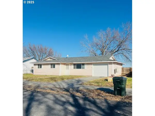 140 Heather Dr, Stanfield, OR 97875