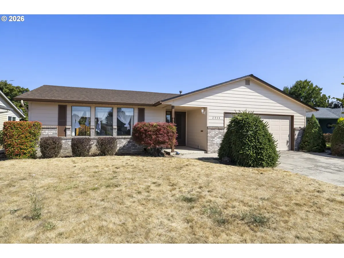 2044 Astor Way, Woodburn, OR 97071 - #1