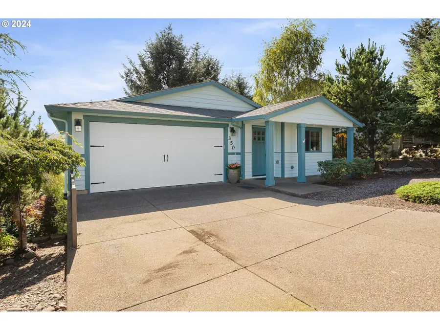 350 NE Harbor View Pl, Depoe Bay, OR 97341 - #2