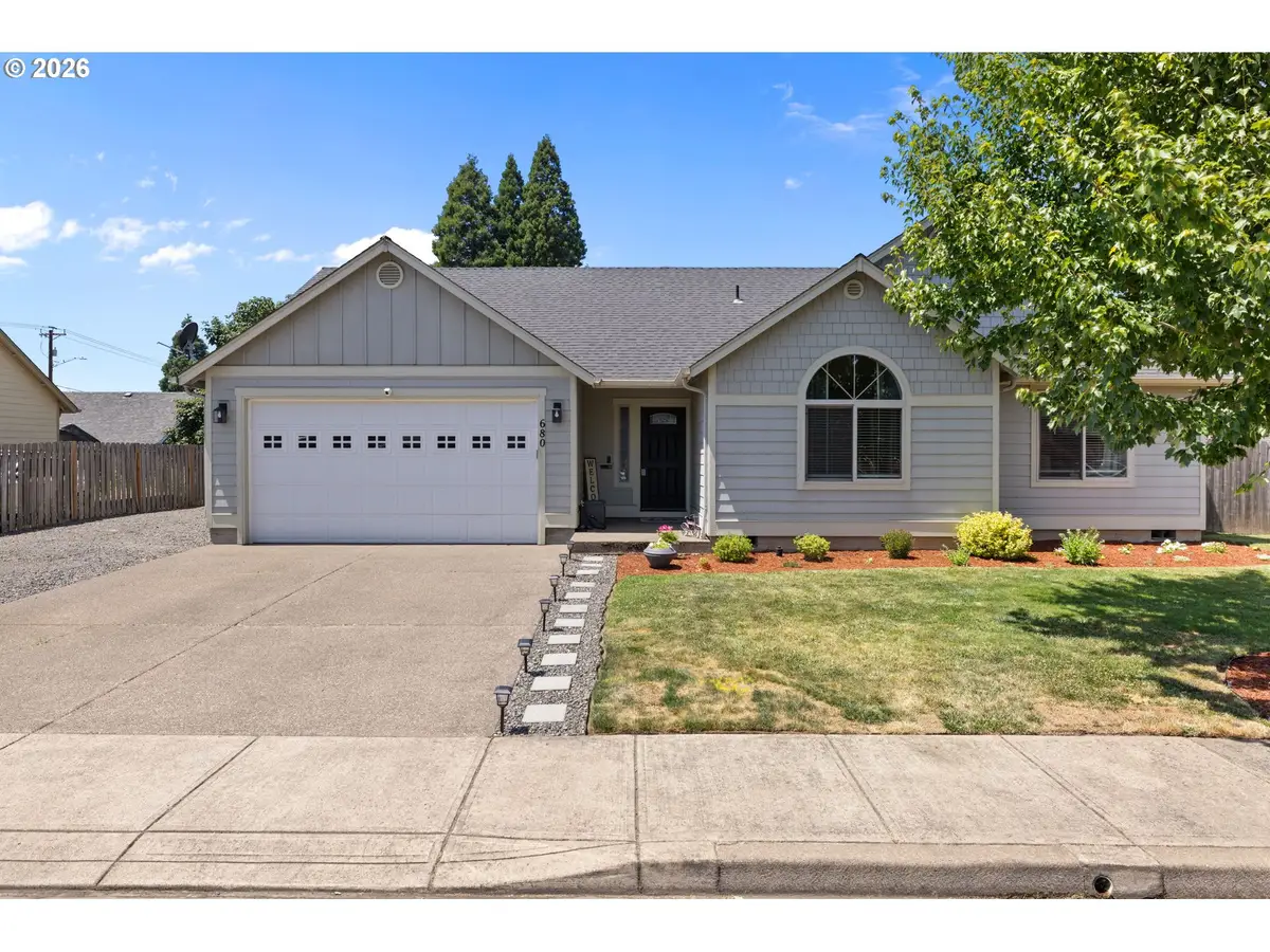 680 Andrian Dr, Molalla, OR 97038 - #1