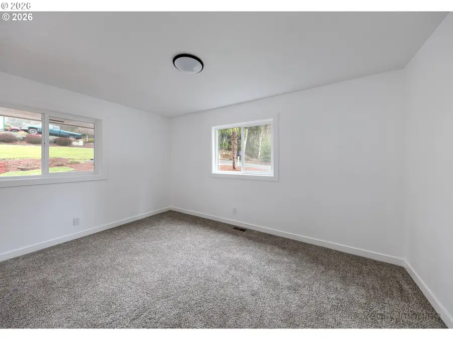 1201 Behshel Heights Rd, Kelso, WA 98626 - #2