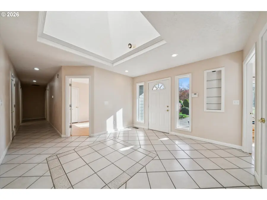 38101 SE Hauglum Rd, Sandy, OR 97055 - #3