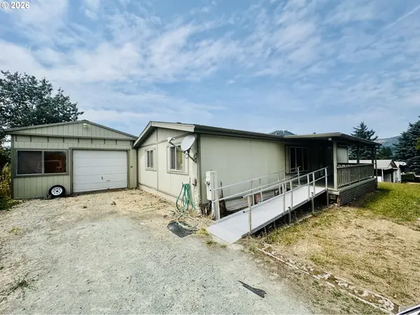 131 Allan St, MyrtleCreek, OR 97457