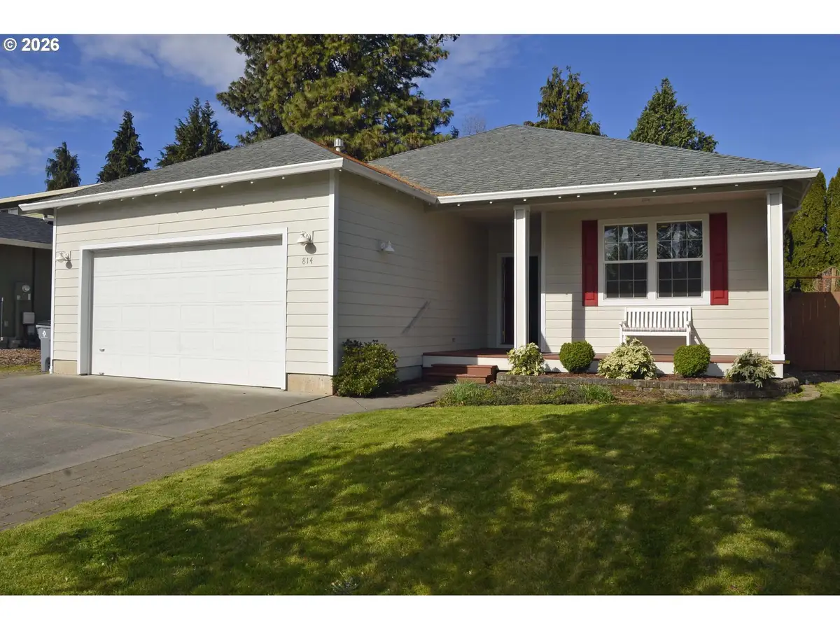 814 Henderson Rd, Hood River, OR 97031 - #1