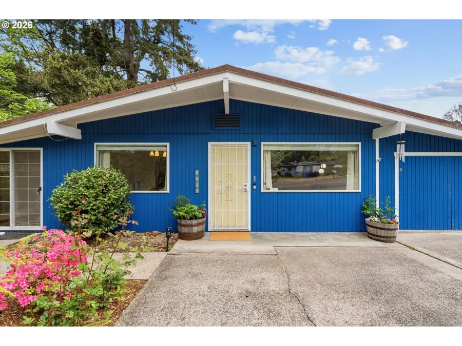 6521 Glen Echo Ave, Gladstone, OR 97027 - #3