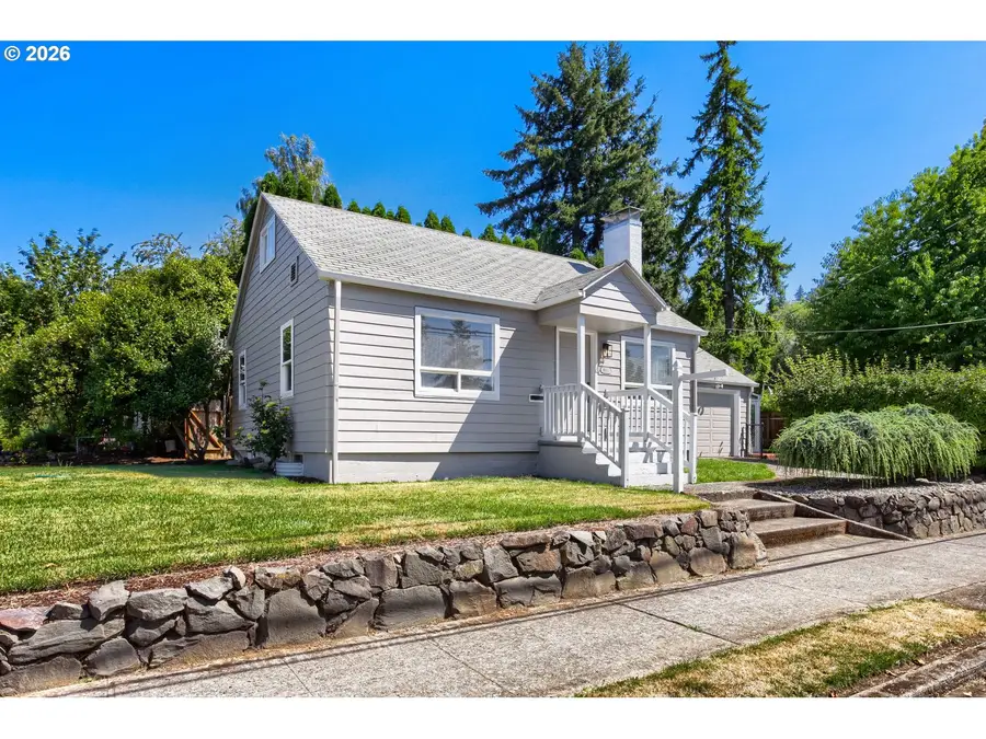 8807 NE Sacramento St, Portland, OR 97220 - #2