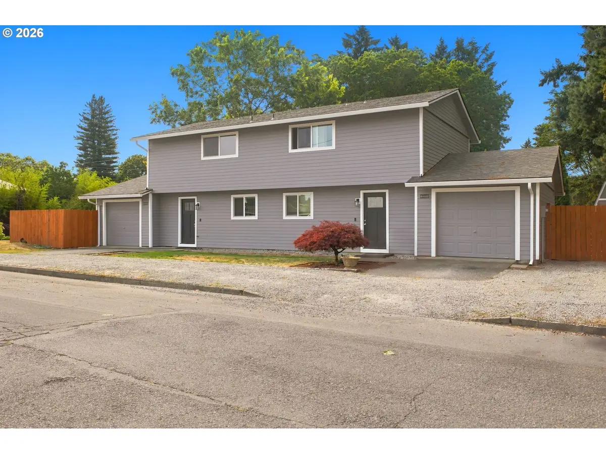 2211 E 32nd St, Vancouver, WA 98663 - #1