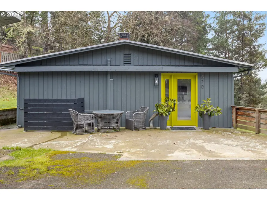 570 SE Leland St, Roseburg, OR 97470 - Image #2