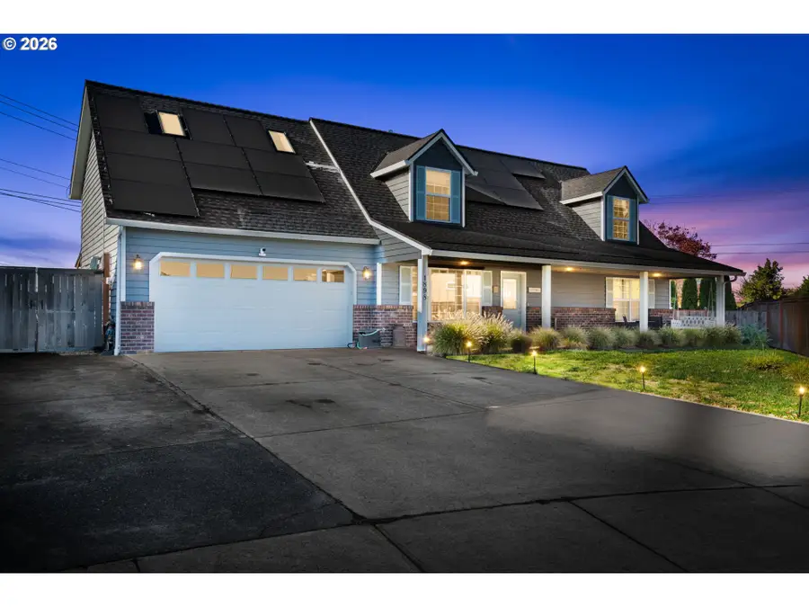 1898 Iron Horse Rd, Eugene, OR 97402 - #2