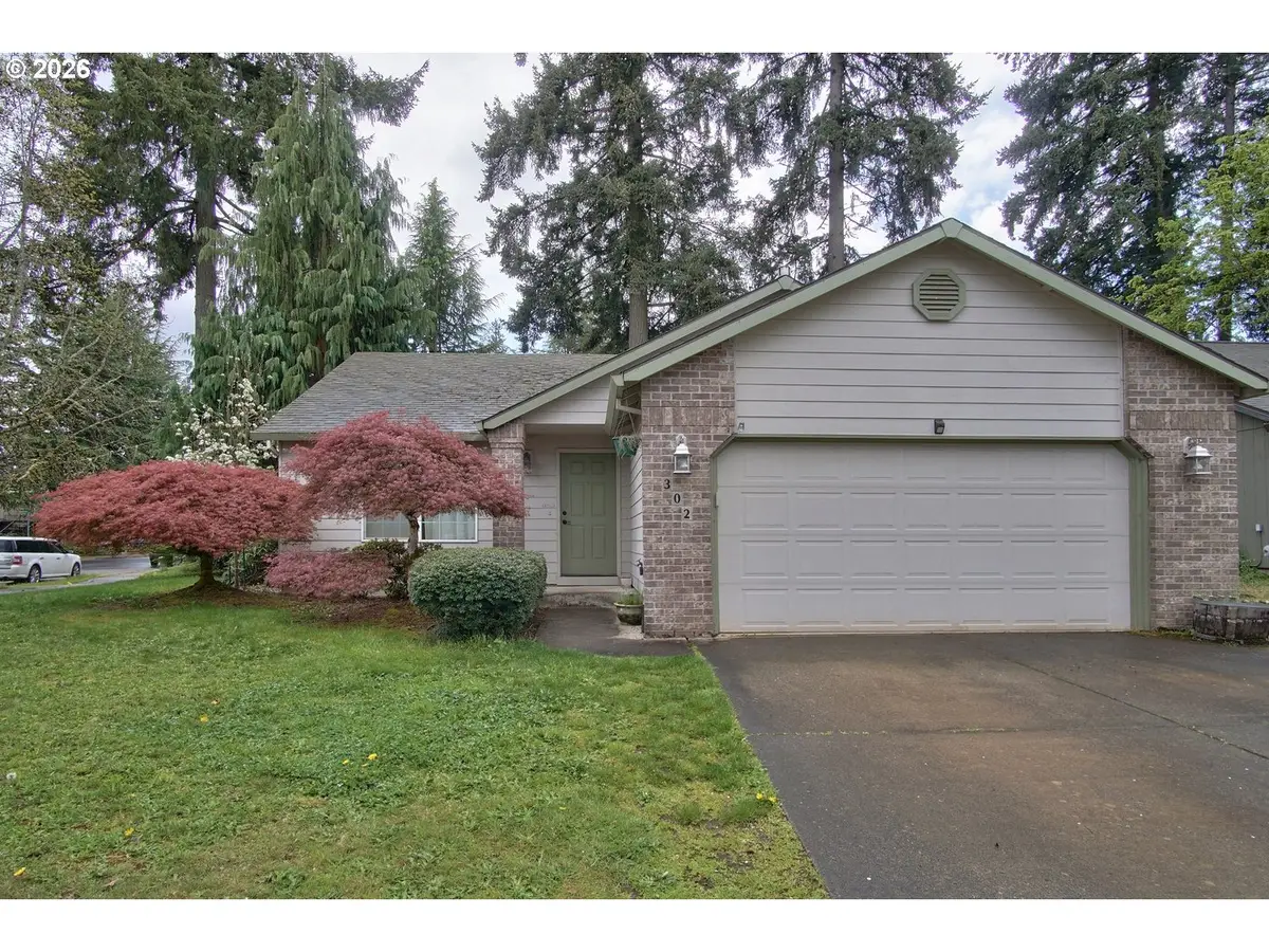 302 NW Sadie Ct, Hillsboro, OR 97124 - #1