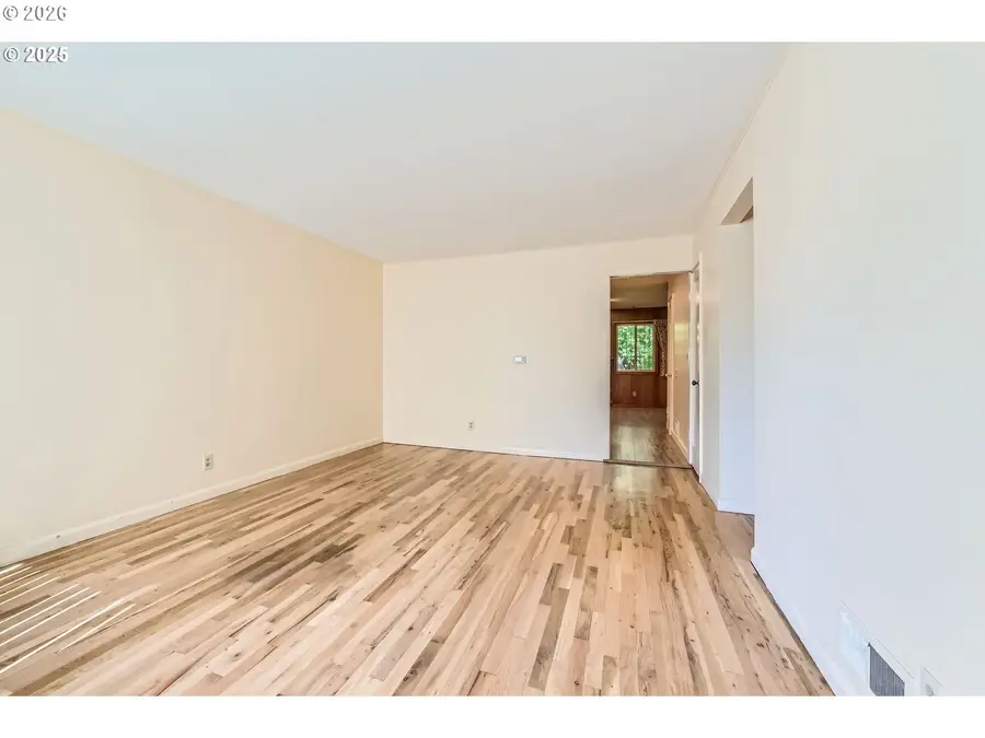9832 N Van Houten Ave, Portland, OR 97203 - #3