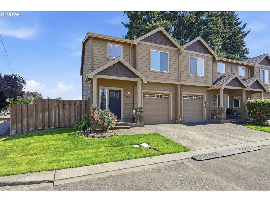 1738 N Manzanita St, Canby, OR 97013 - #2