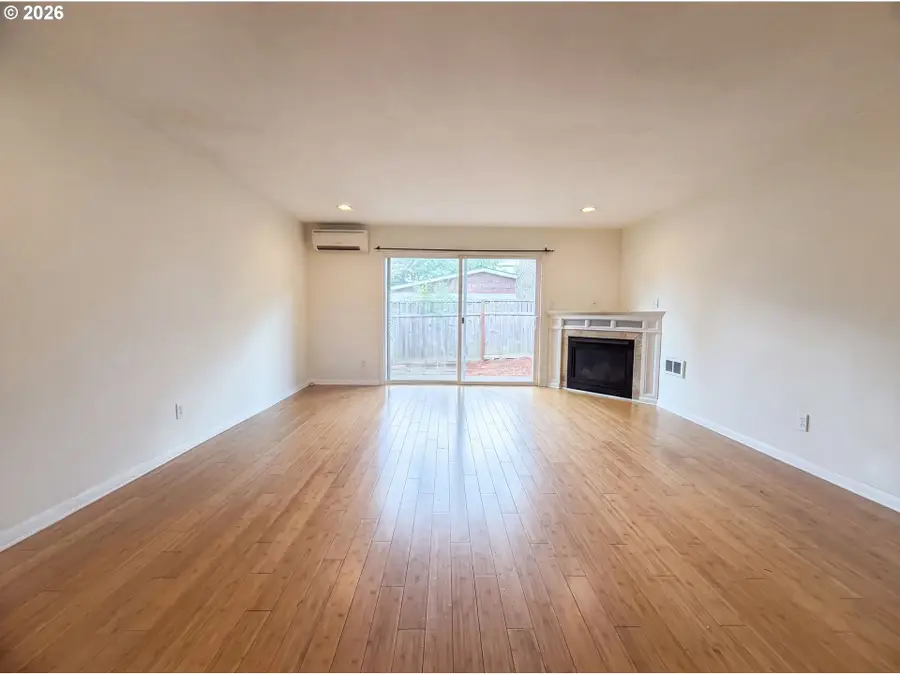 122 SE 73rd Ave, Portland, OR 97215 - #3