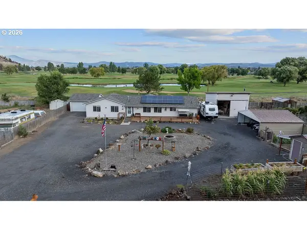 969 SW Crestview Rd, Prineville, OR 97754