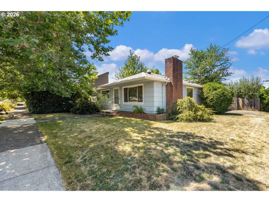 2810 Harris St, Eugene, OR 97405 - #2
