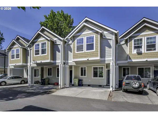 1179 NE 86th Way, Hillsboro, OR 97006