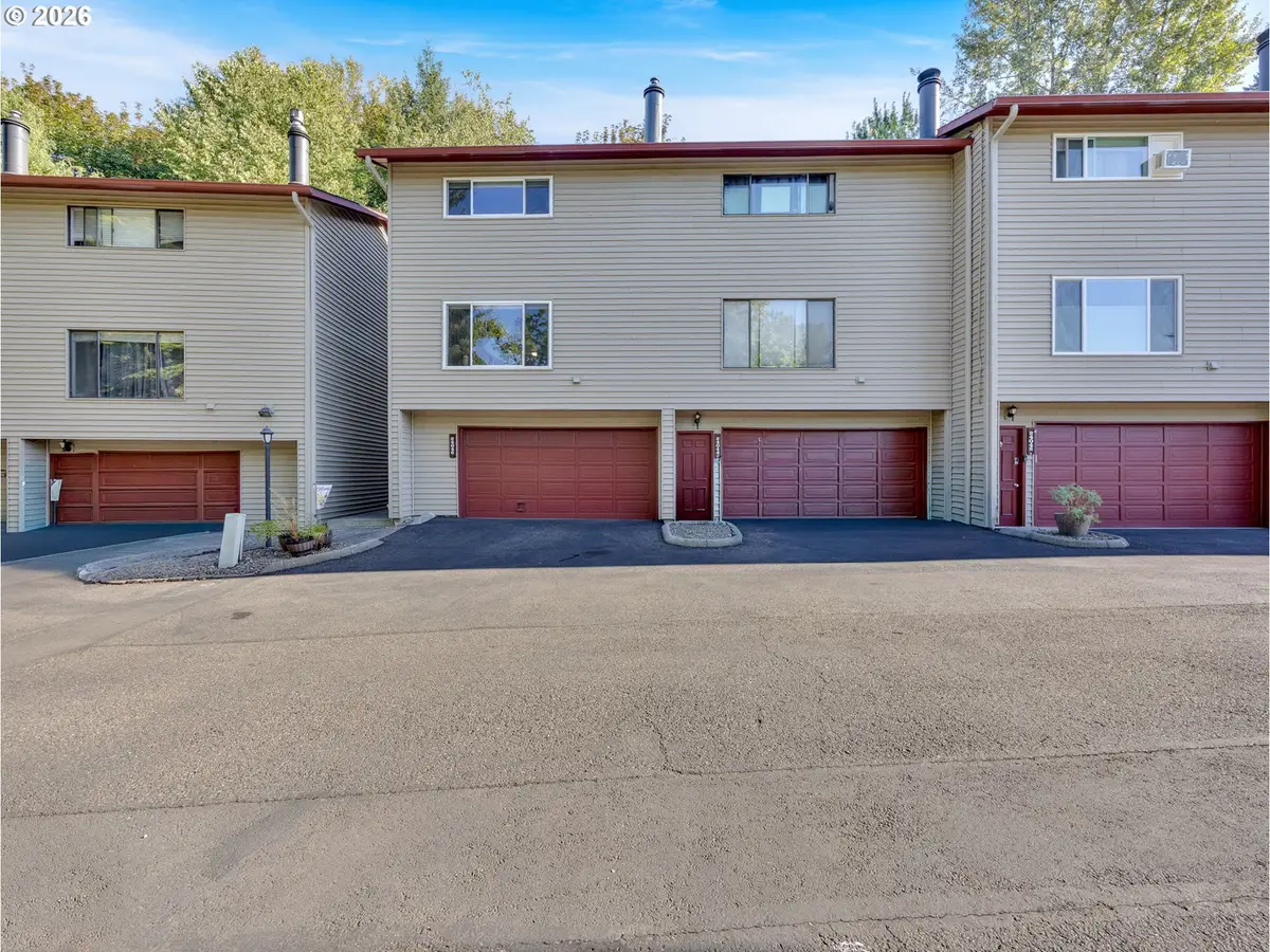 24046 NE Treehill Dr, Wood Village, OR 97060 - Image #1