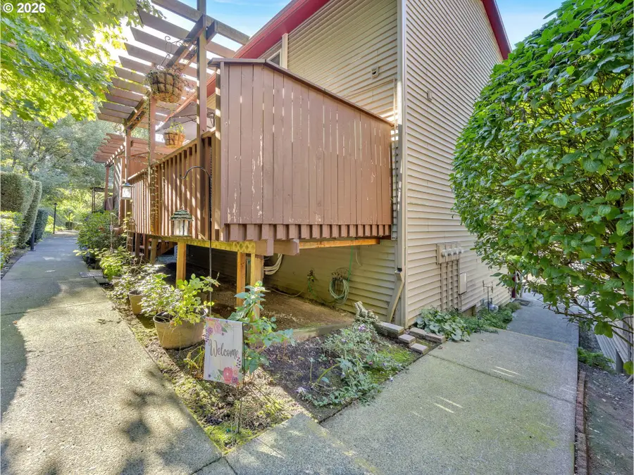 24046 NE Treehill Dr, Wood Village, OR 97060 - Image #3