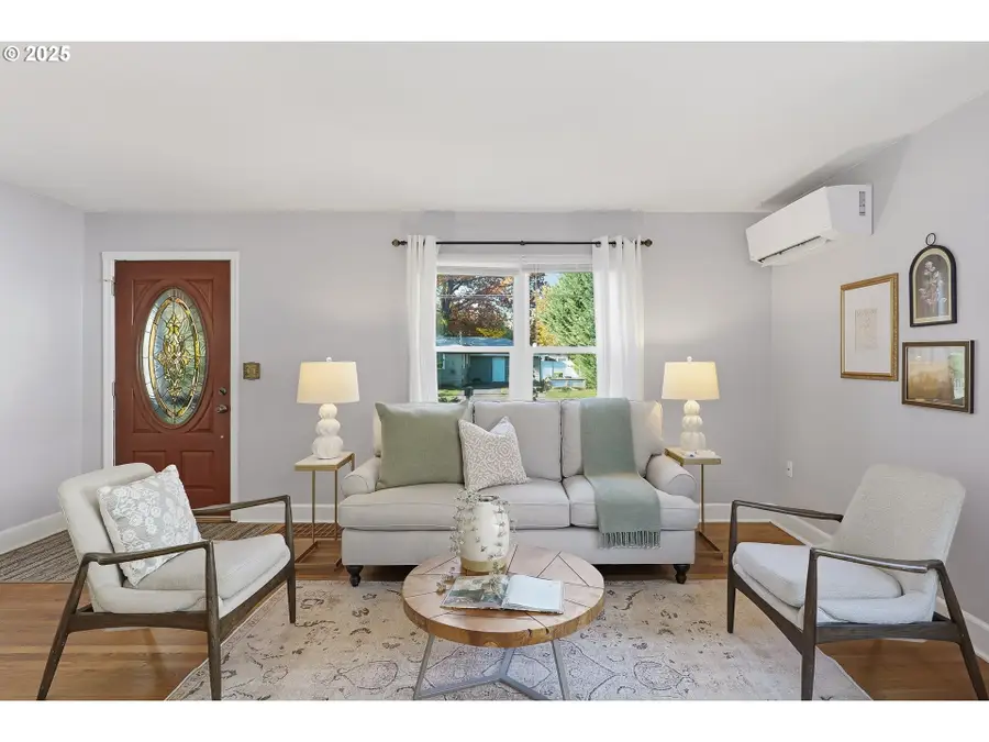 1813 Filbert St, Forest Grove, OR 97116 - Image #3