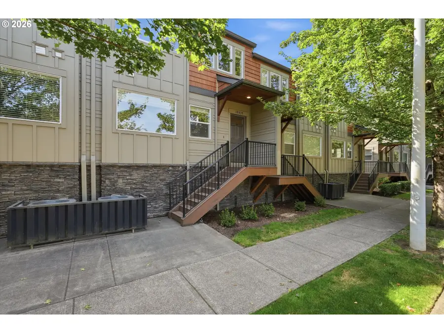 16835 Champion Way, Sandy, OR 97055 - #2