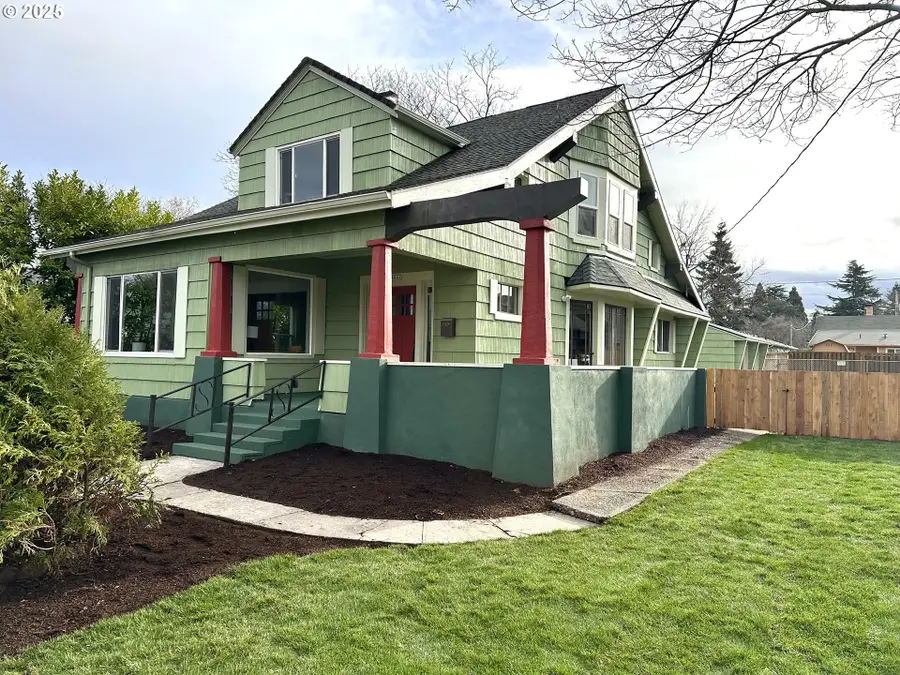 6804 SE Carlton St, Portland, OR 97206 - Image #2