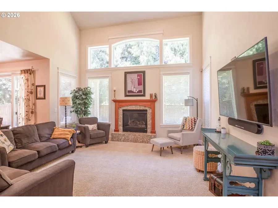 2552 Crowther Dr, Eugene, OR 97404 - #2