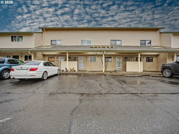 445 N Hayden Bay Dr, Portland, OR 97217