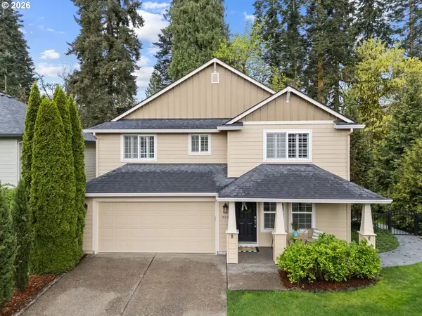 913 NW 146th St, Vancouver, WA 98685
