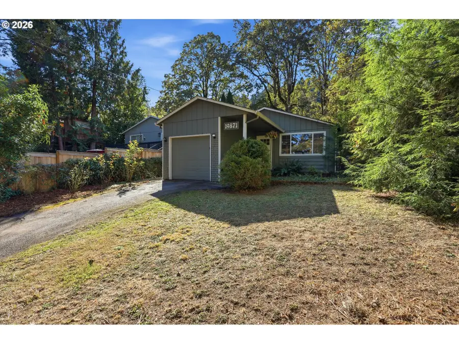 19871 View Dr, Northwest Clackamas, OR 97068 - #2
