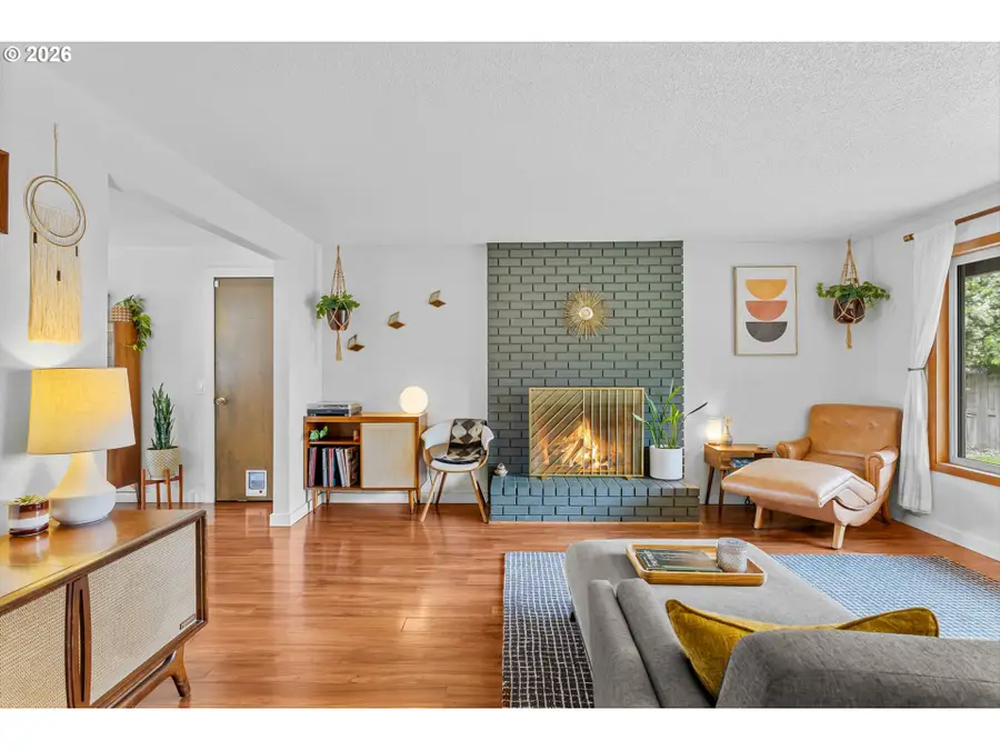 990 SW 191st Ct, Beaverton, OR 97003 - #3