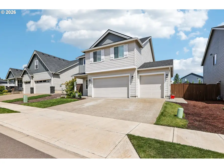 17515 SW Wapato Island Dr, Sherwood, OR 97140 - #3