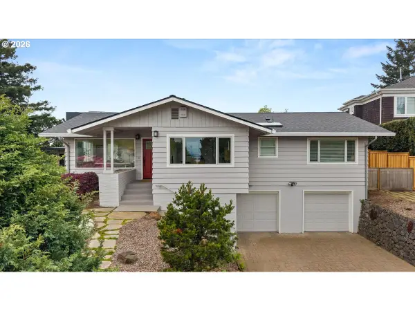 4059 SW Patrick Pl, Portland, OR 97239