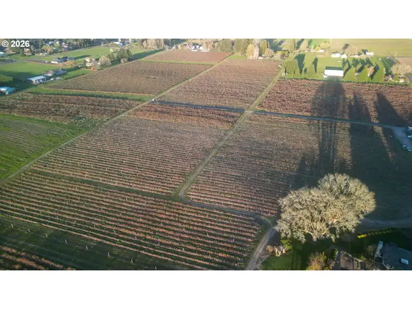 44641 SW Plumlee Rd, ForestGrove, OR 97116