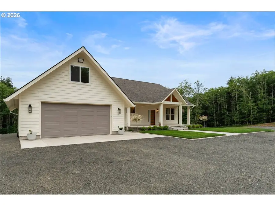 188 Sparrow Ln, Castle Rock, WA 98611 - #2
