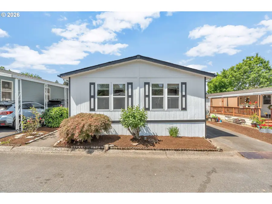21100 NE Sandy Blvd #6, Fairview, OR 97024 - #2