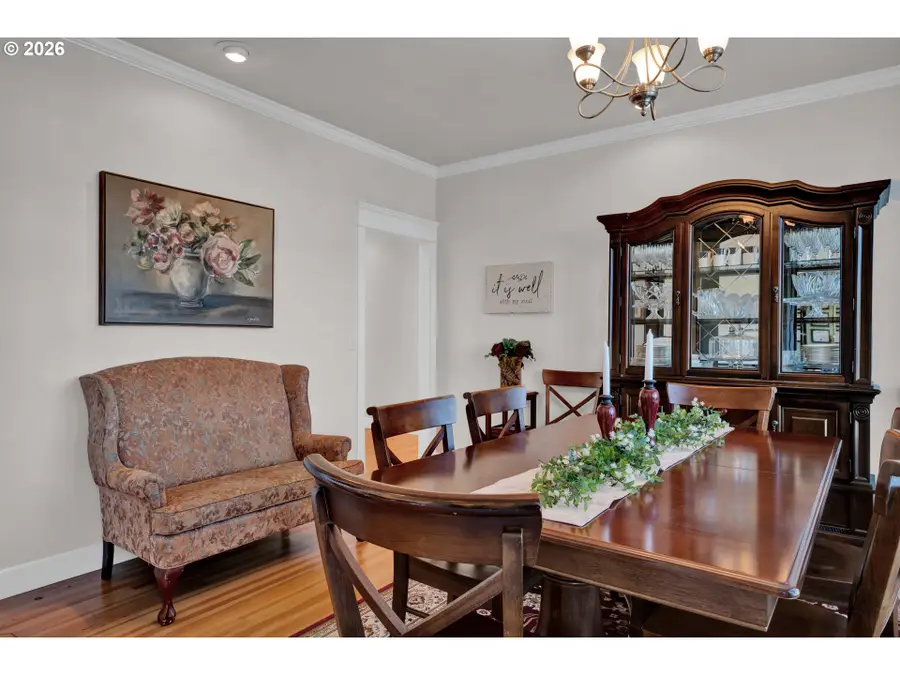 685 Saint Andrews Loop, Creswell, OR 97426 - Image #3