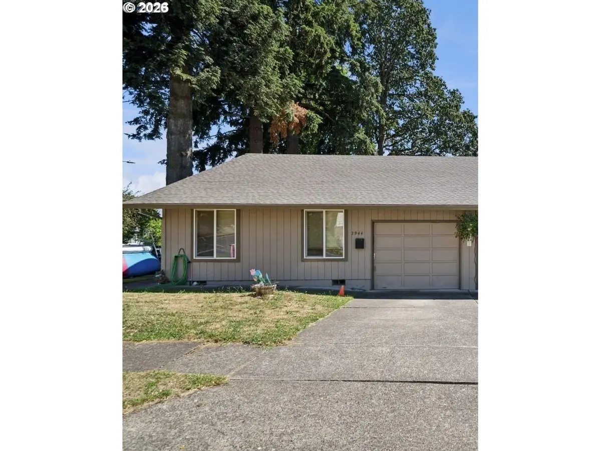 3944 SE Monroe St #A, Milwaukie, OR 97222 - #1