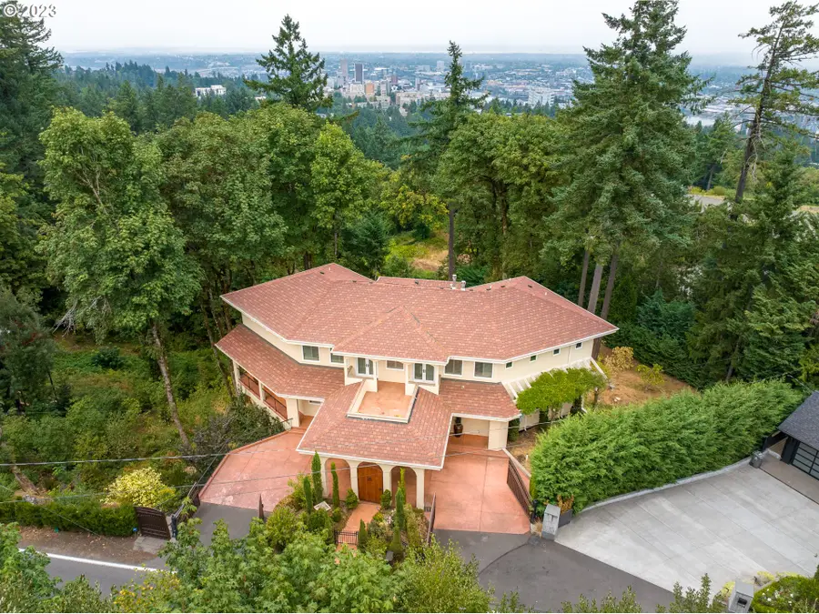 3100 SW Fairmount Blvd, Portland, OR 97239 - #2