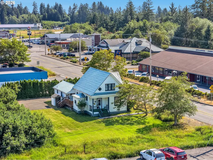 530 SE Marlin Ave, Warrenton, OR 97146 - #3