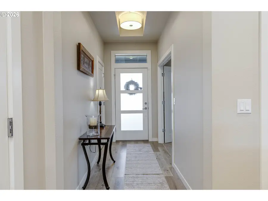 2132 NW Mcgarey Dr, McMinnville, OR 97128 - #3