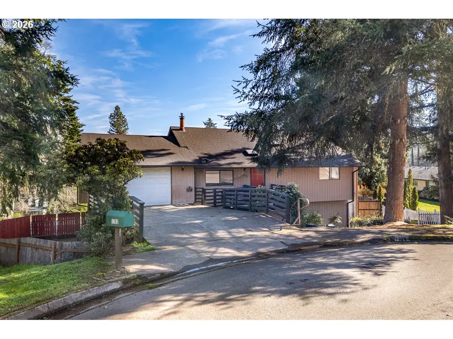 1783 Graham Dr, Eugene, OR 97405 - #2