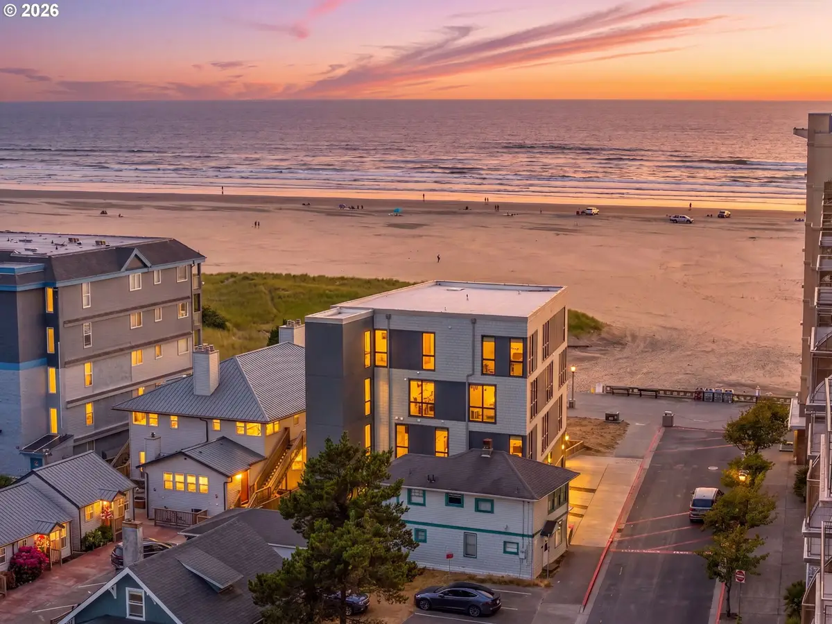 321 S Prom #C, Seaside, OR 97138 - #1