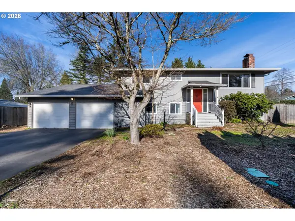 8205 SW Laurel St, Portland, OR 97225