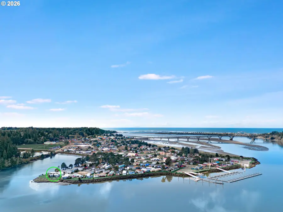 955 NE Mill St, Waldport, OR 97394 - #2