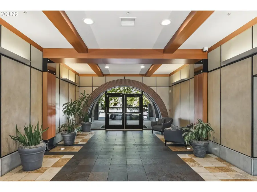1030 NW Johnson St #321, Portland, OR 97209 - #3