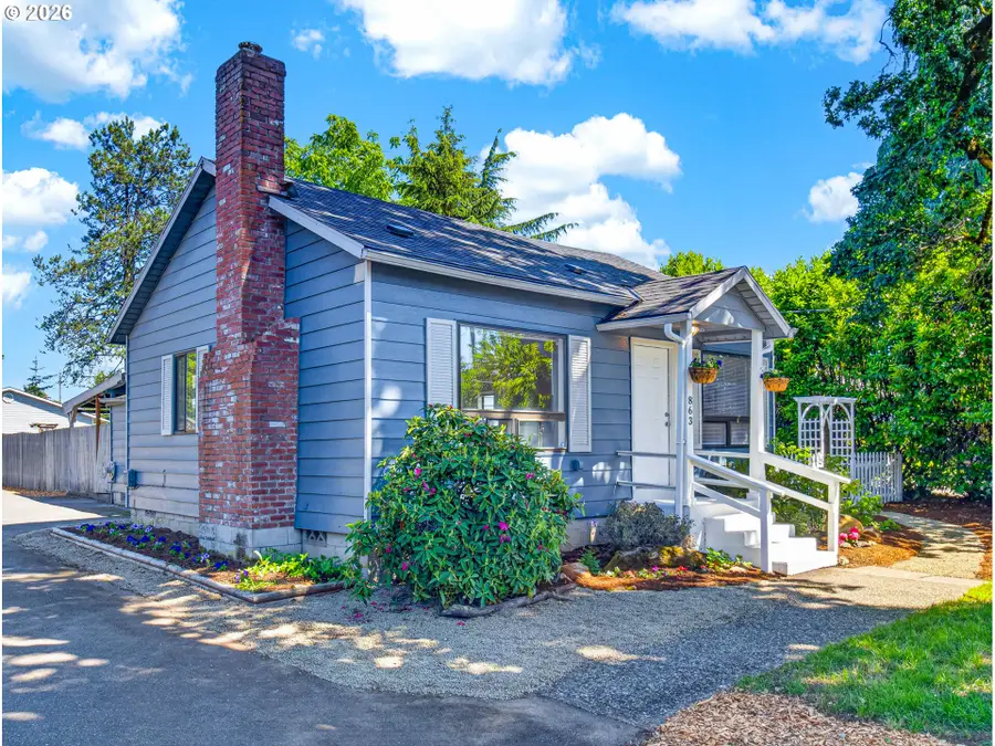 863 Linn Ave, Oregon City, OR 97045 - #3