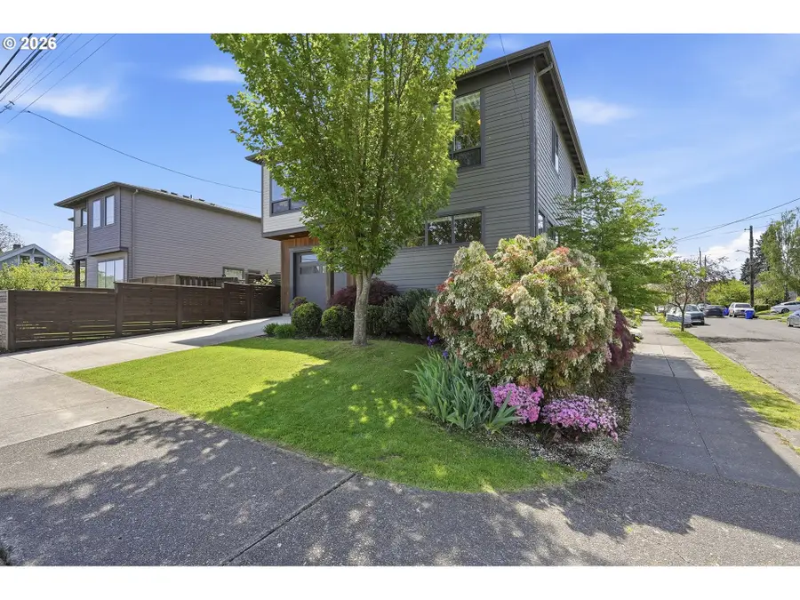 4748 N Hunt St, Portland, OR 97203 - #3